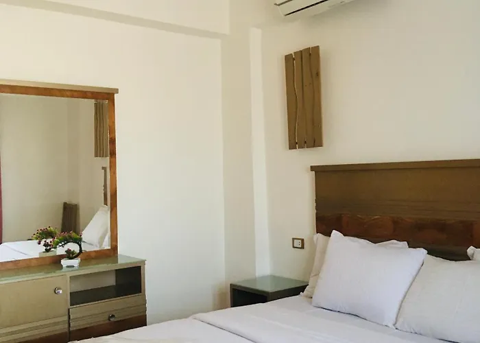 Hotel 22